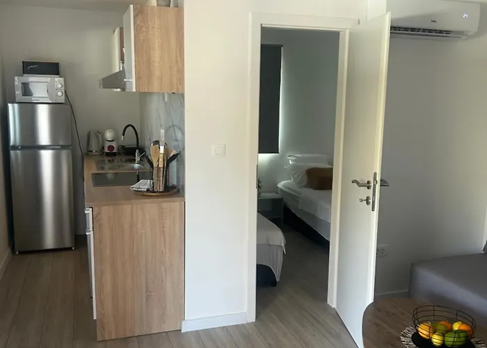 Mobile La Bella Semesterbostad